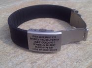 Shenzhen manufacture unique QR wristband / silicone ID bracelet with metal plate,various color