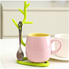 Silicone tree branch for hang small accessories, for cooking pans