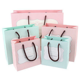 Modern design recyclable paper gift bags printing bag recyclable paper gift bags promotional gift bags of Higih Quality