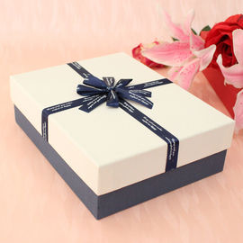 Made in China gift bags with logo gift bags with handles gift bags with handle From China supplier