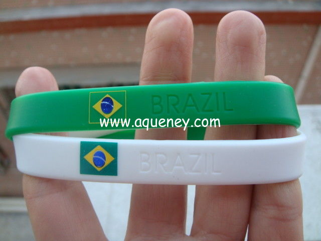 Custom Made 2014 World Cup Power Silicon Bracelet Wristbands with Country National Flag