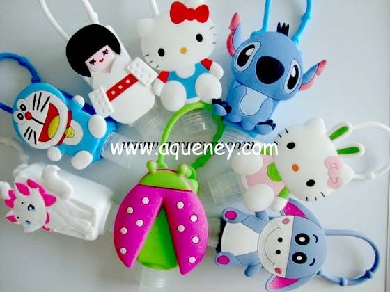 Promotional gift mini silicone hand sanitizer holder with factory price