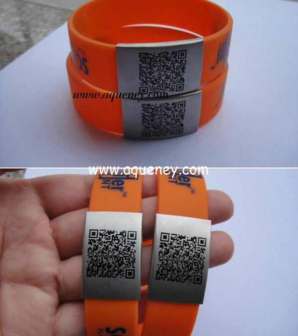 Custom made silicone emergency medical ID wristband for Runners